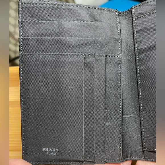 Prada Wallet - Picture 6 of 13